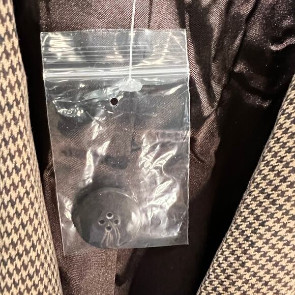 GRAVER Susan Graver Petite Yarn-Dyed Blazer w/ Hood Chocolate Size Petite Large - Picture 4 of 13